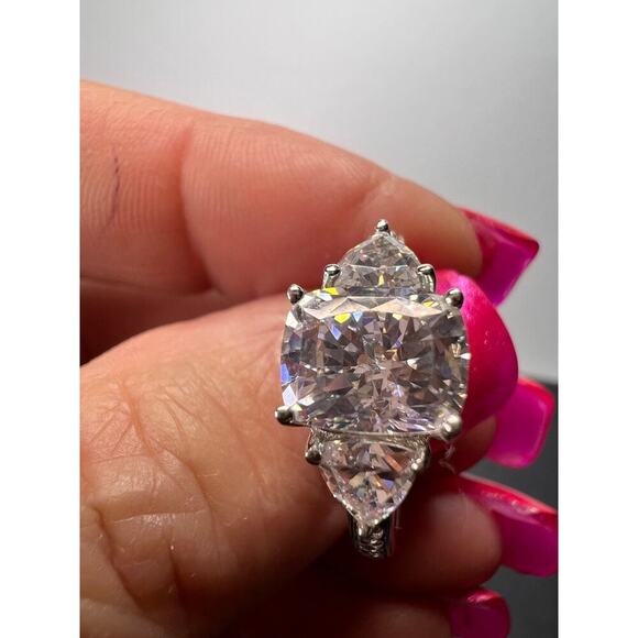 White cubic zirconia platinum over sterling silver ring size 9 - Picture 3 of 11